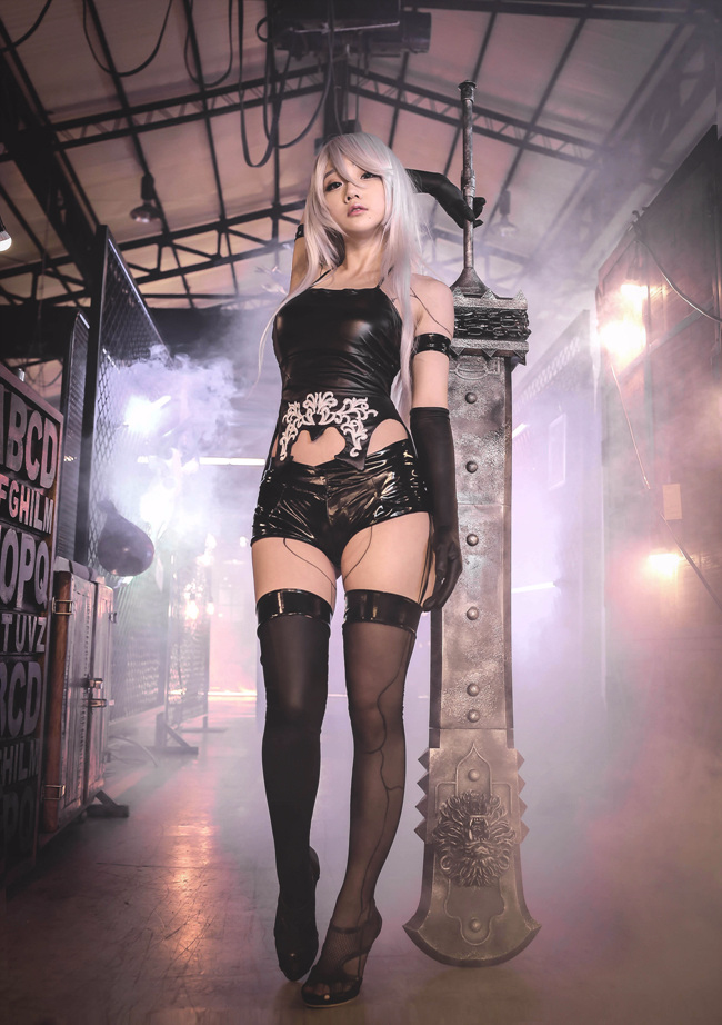 Aza's A2 Cosplay Is Something to Appreciate