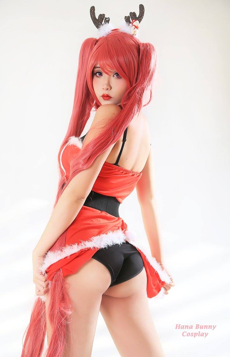 The Hottest Rias Gremory Cosplay that will make you melt