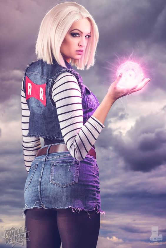 Top 16 Most Amazing Android 18 Cosplay