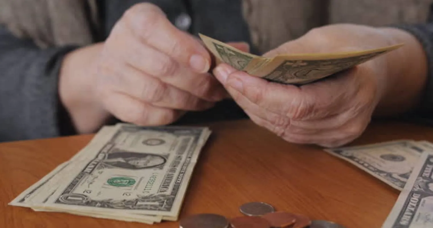 Money.9rhdkken agphe.webp
